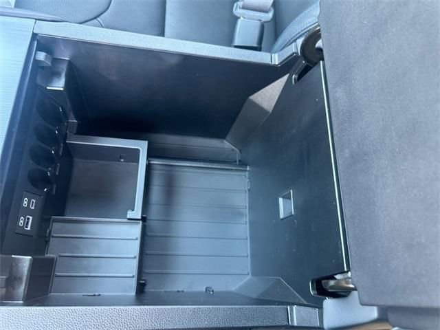 New 2025 Toyota Tundra Platinum image 29