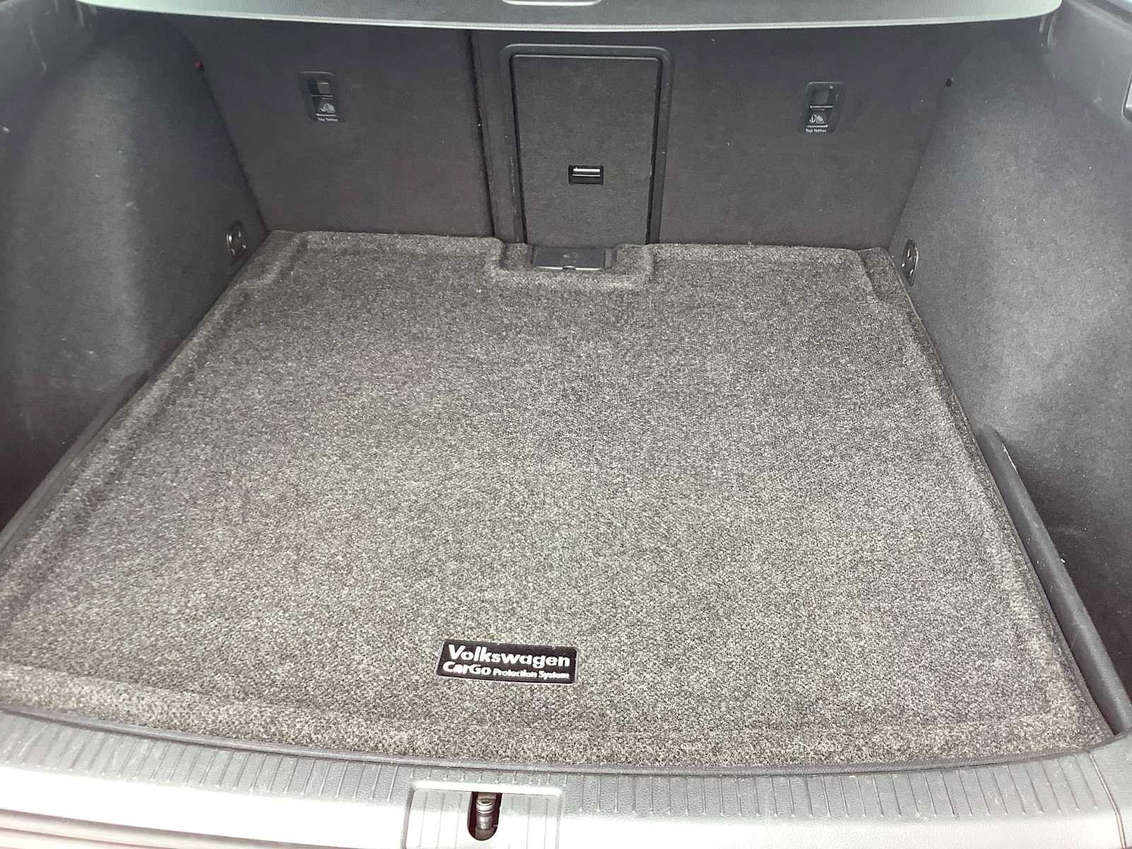 Used 2019 Volkswagen Golf S w/ Driver Assistance Package AWD/4WD image 14