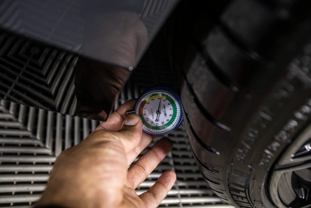 Used 2023 BMW M3 w/ M Carbon Exterior Package image 44