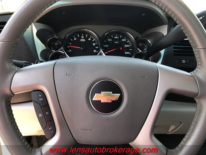 Used 2012 Chevrolet Silverado 1500 LT RWD image 14