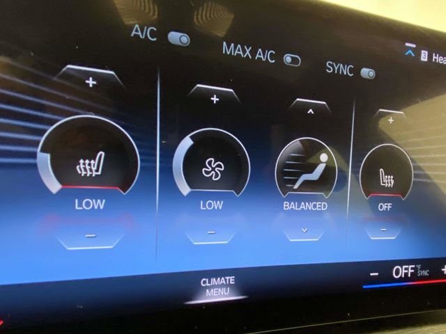 Used 2024 BMW 330e xDrive image 21