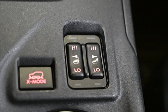 Used 2019 Subaru Crosstrek 2.0i Limited w/ Moonroof Package w/Navigation AWD/4WD image 28