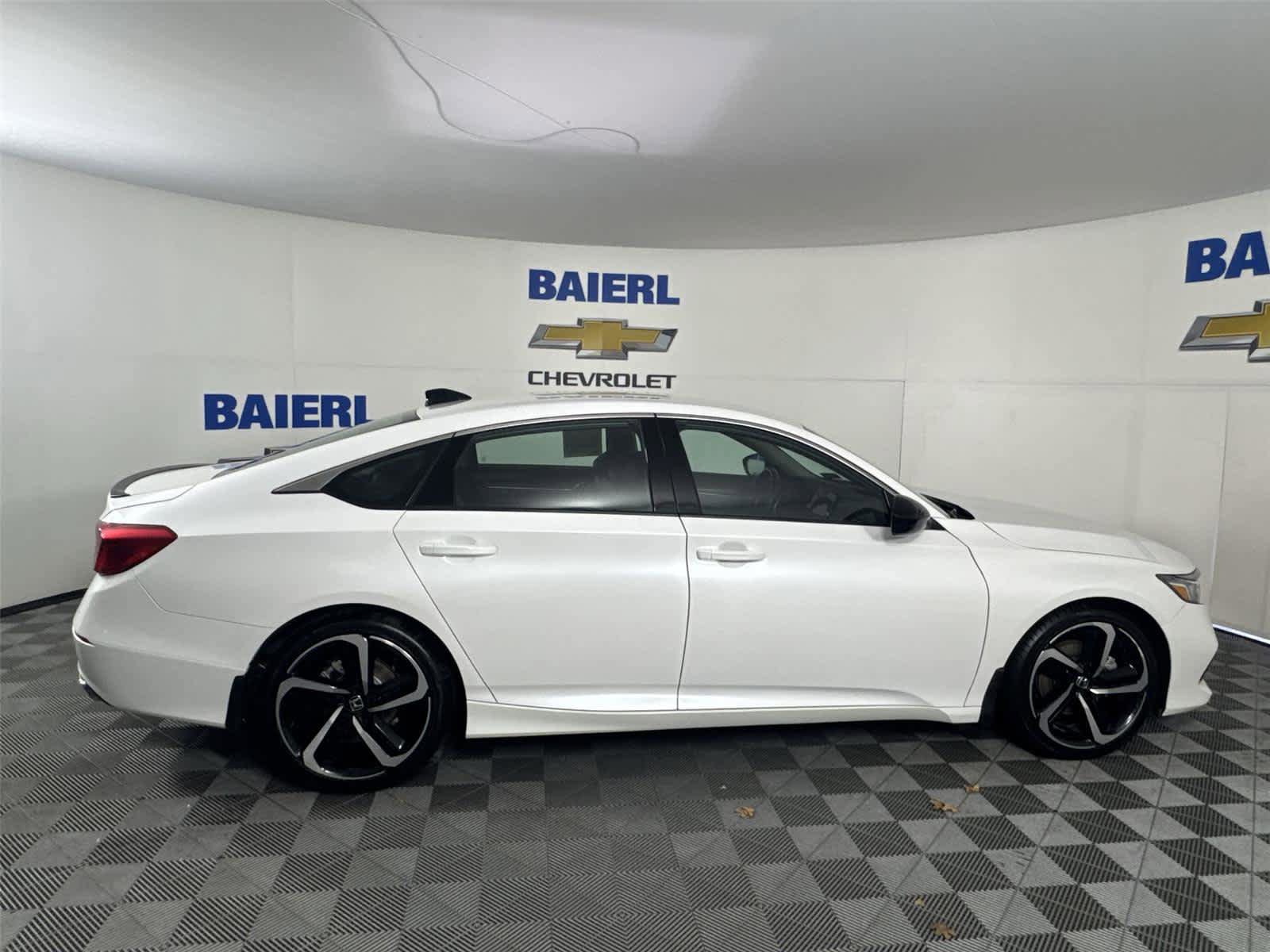 Used 2022 Honda Accord Sport Special Edition image 6
