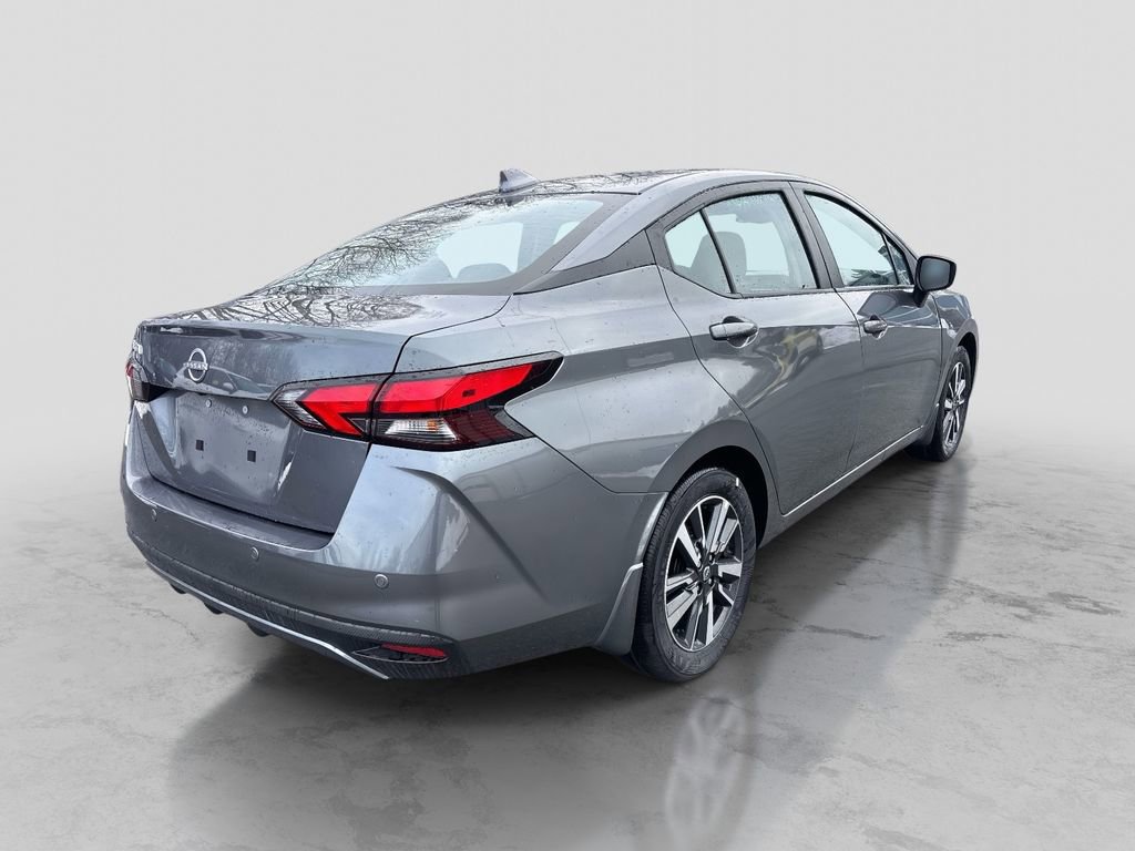 Used 2025 Nissan Versa SV w/ Trunk Package image 5