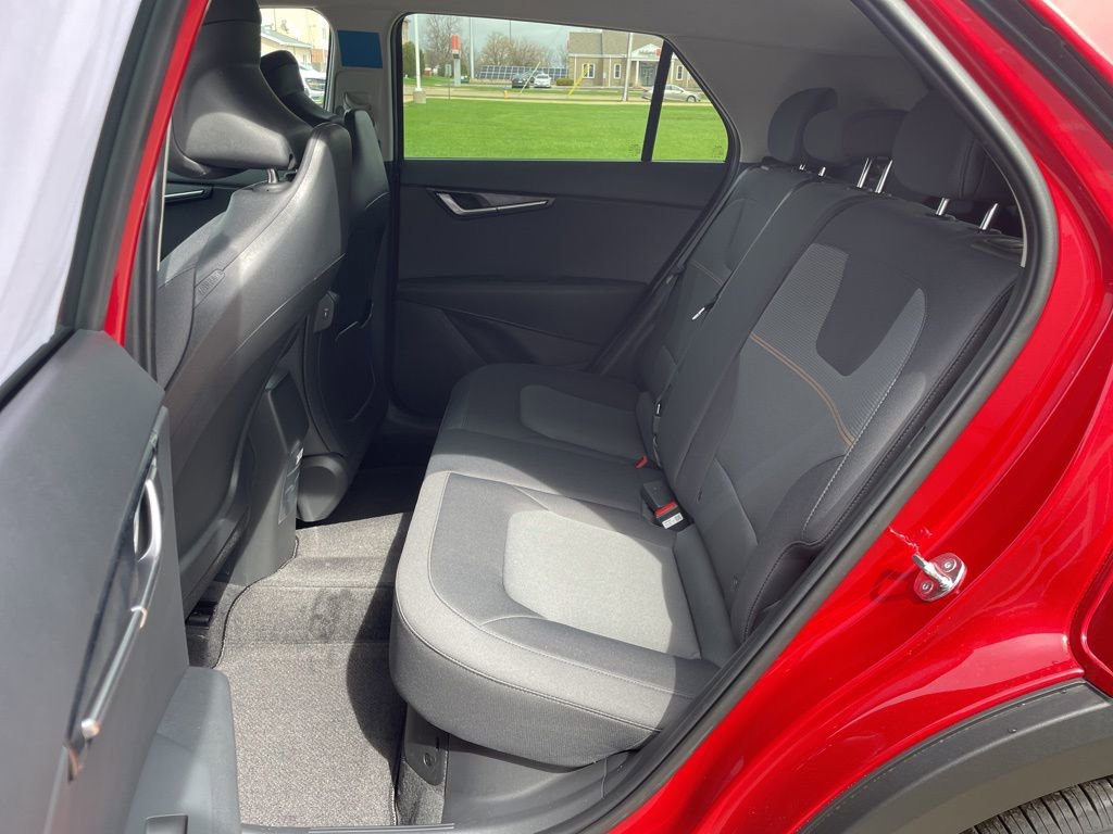 New 2026 Kia Niro LX image 10