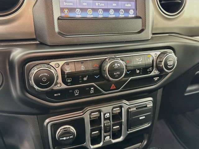 Used 2021 Jeep Wrangler Unlimited Sport AWD/4WD image 15