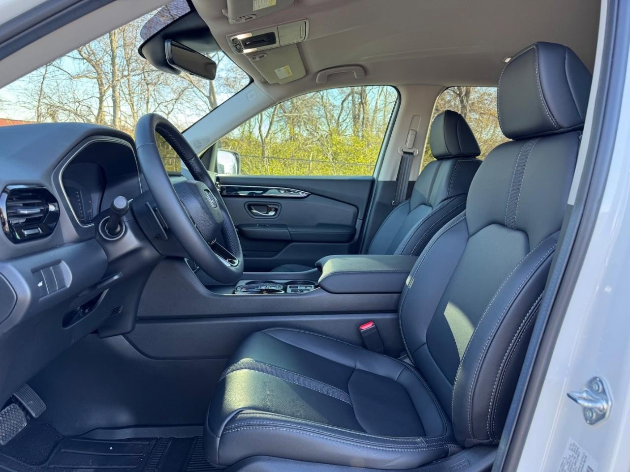 Certified 2026 Honda Passport RTL image 18