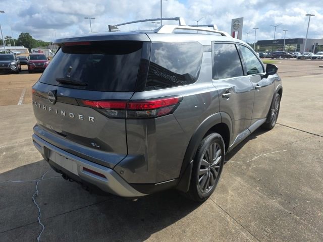 Certified 2025 Nissan Pathfinder SL w/ SL Premium Package FWD image 11