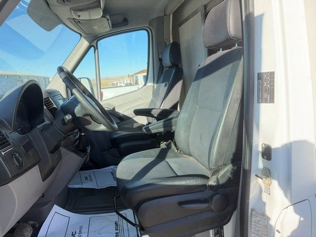 Used 2016 Freightliner Sprinter 3500 image 16