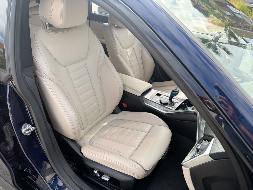 Used 2023 BMW i4 eDrive40 w/ M Sport Package RWD image 26