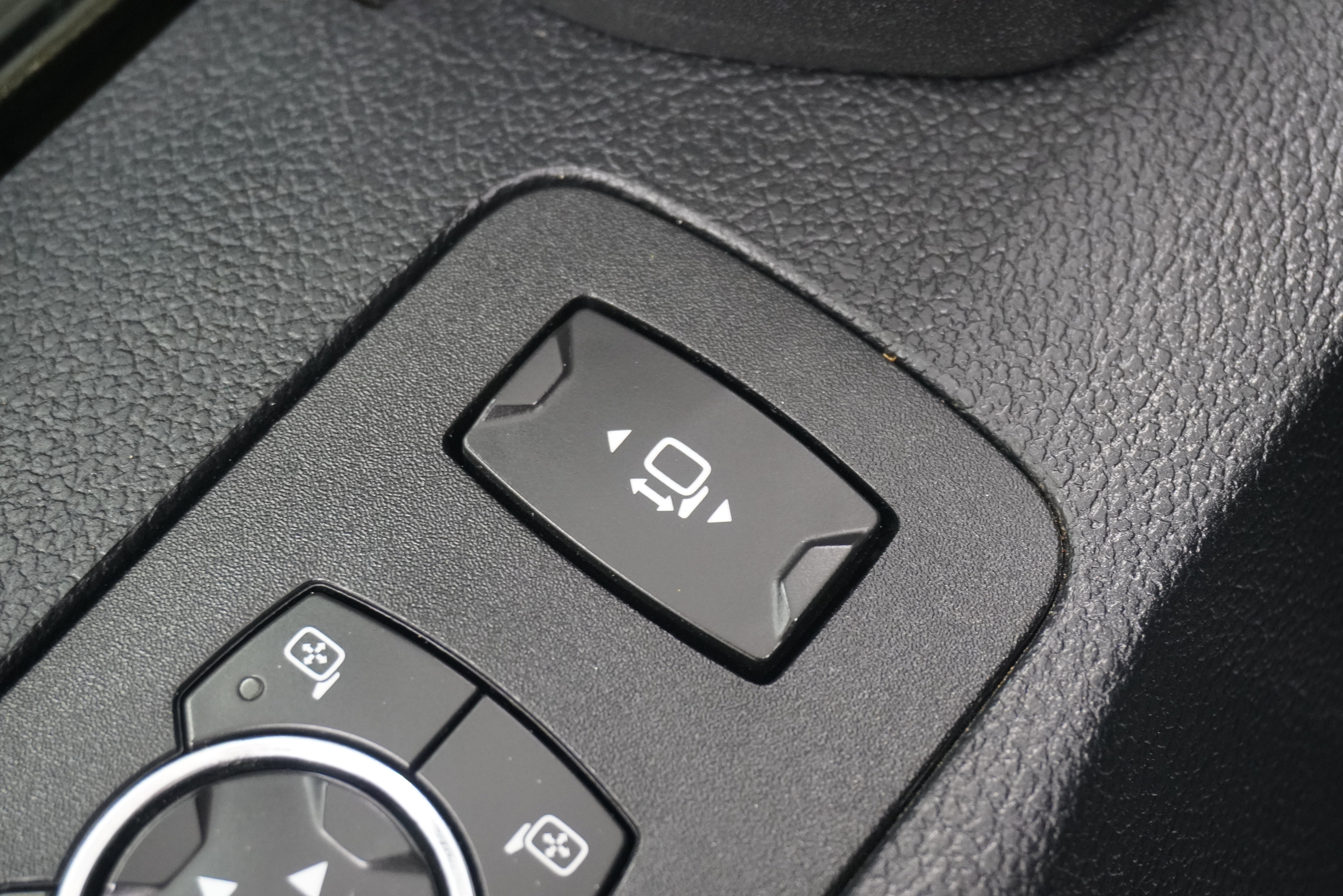 Used 2017 Ford F350 Lariat AWD/4WD image 31