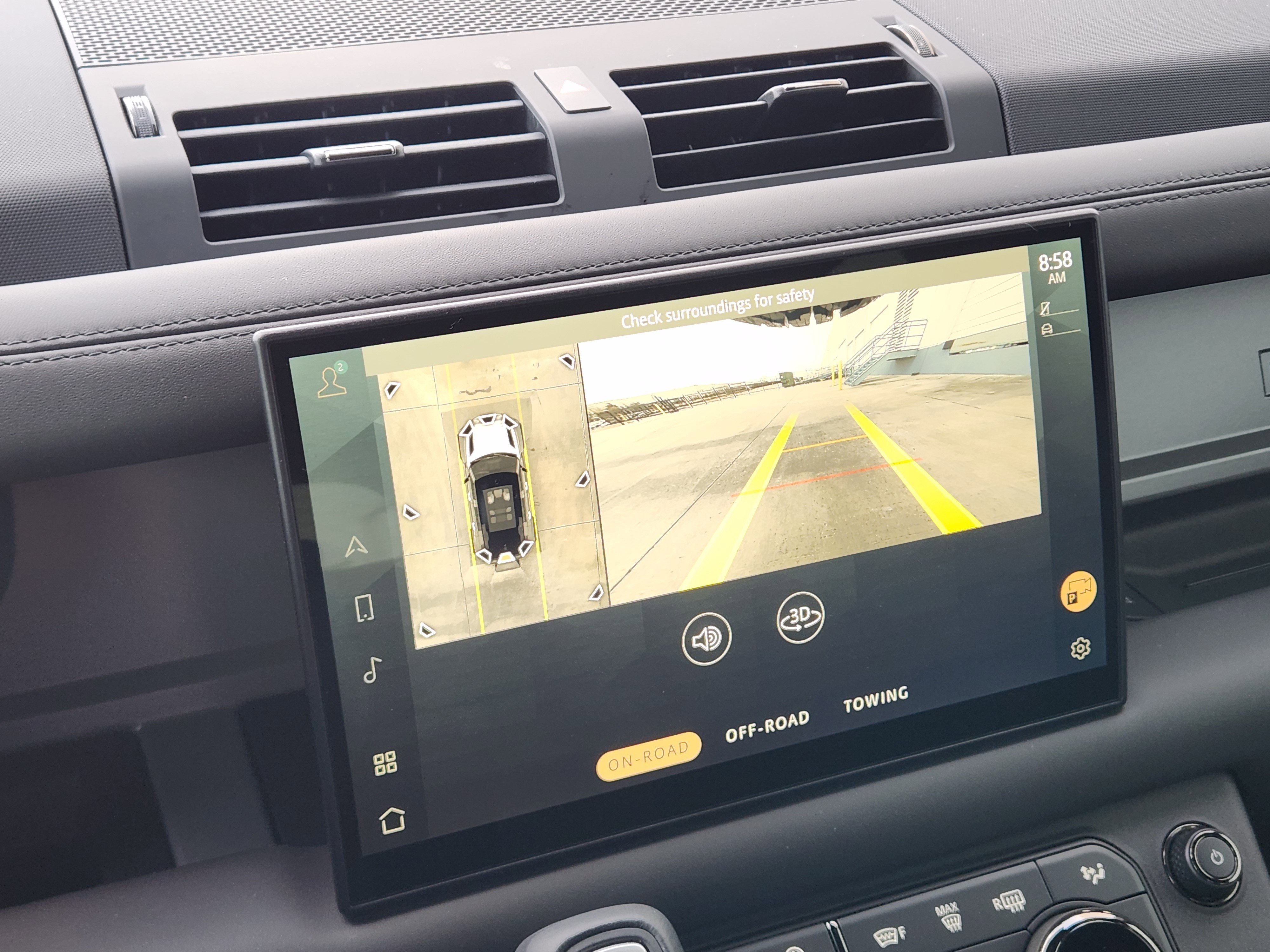 Certified 2025 Land Rover Defender 110 image 19