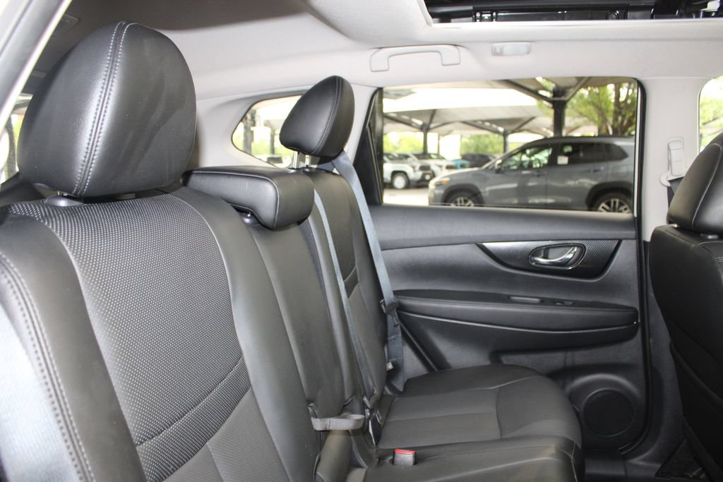 Used 2017 Nissan Rogue SL w/ SL Premium Package AWD/4WD image 53