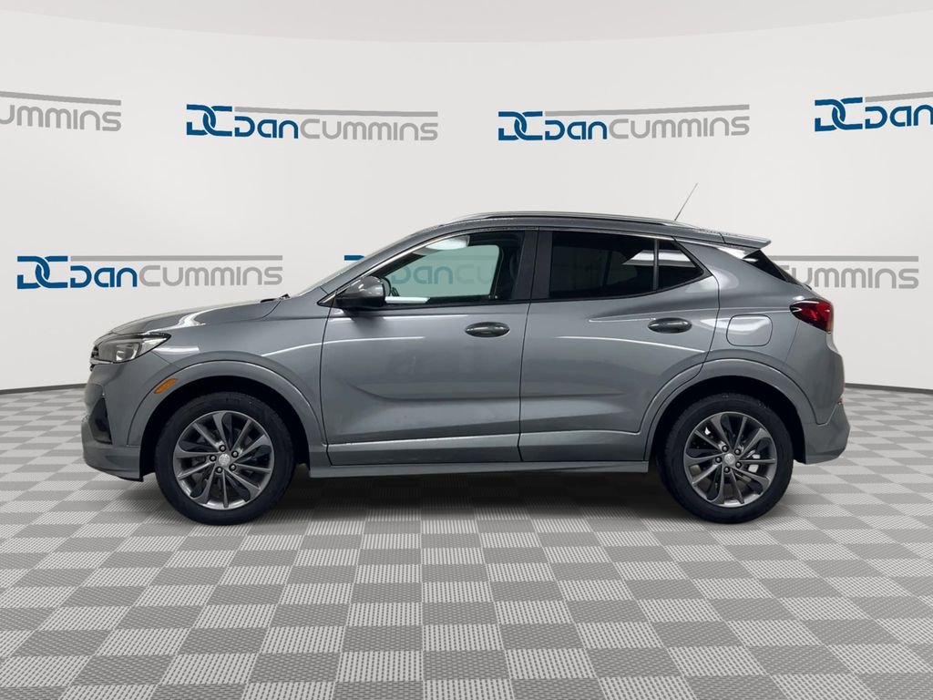 Used 2023 Buick Encore GX Select w/ Sport Touring Package FWD image 5