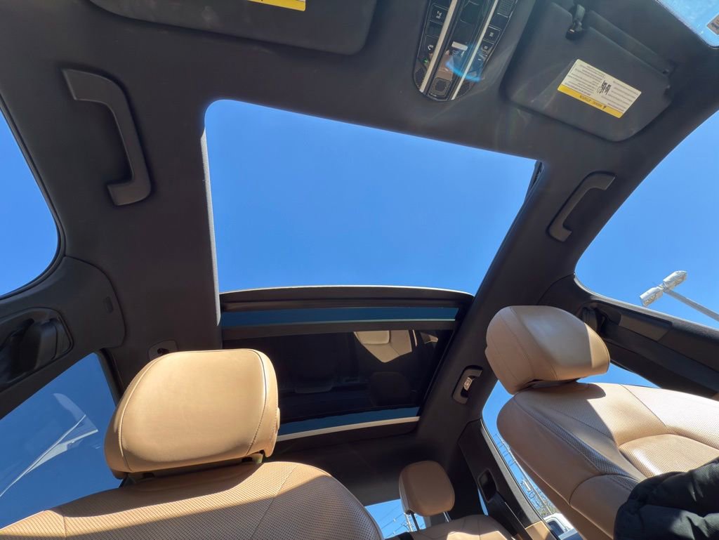 Used 2019 Porsche Cayenne image 46