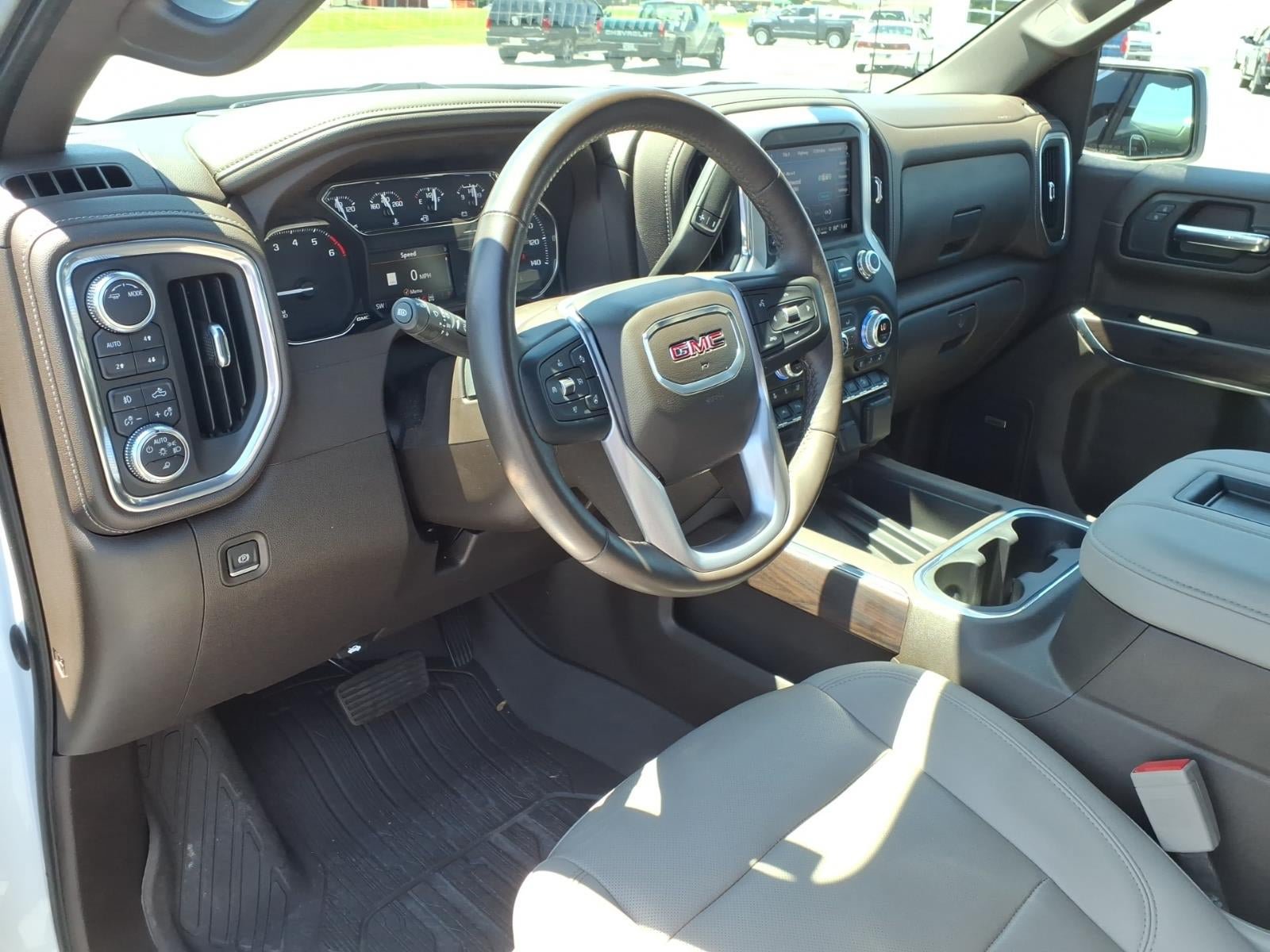 Certified 2022 GMC Sierra 1500 SLT w/ SLT Premium Plus Package AWD/4WD image 23