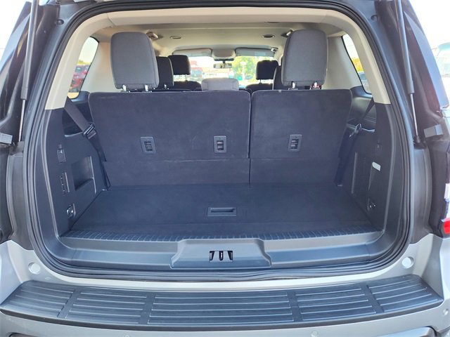 Used 2024 Ford Expedition XLT image 15