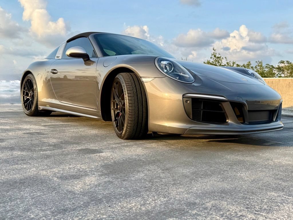 Used 2019 Porsche 911 Targa 4 GTS AWD/4WD image 16