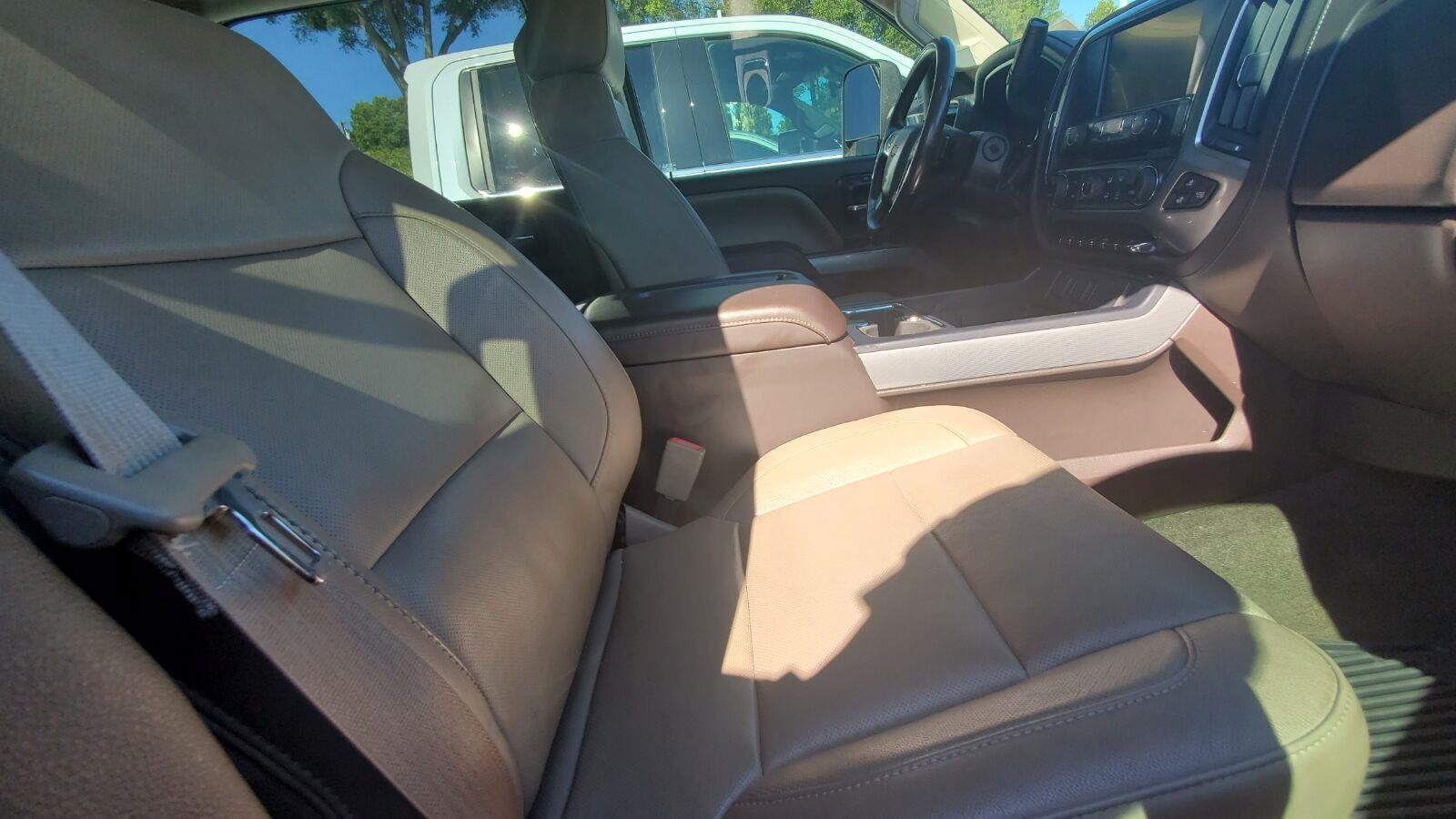 Used 2015 Chevrolet Silverado 2500 LTZ w/ Duramax Plus Package AWD/4WD image 4