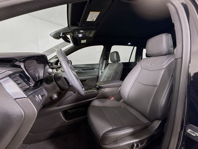 Used 2024 Cadillac XT6 Premium Luxury image 11