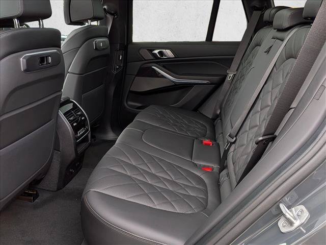 New 2026 BMW X5 xDrive50e w/ M Sport Package AWD/4WD image 17