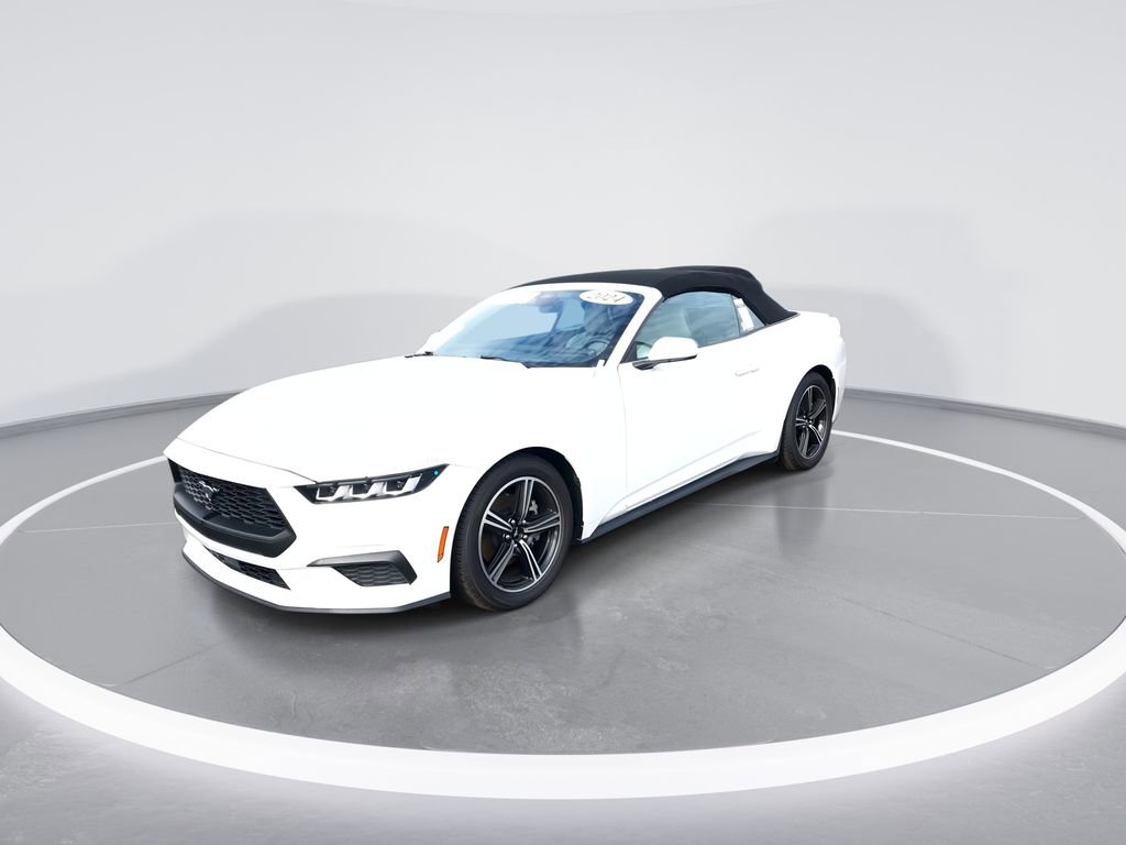 Used 2024 Ford Mustang Premium image 4