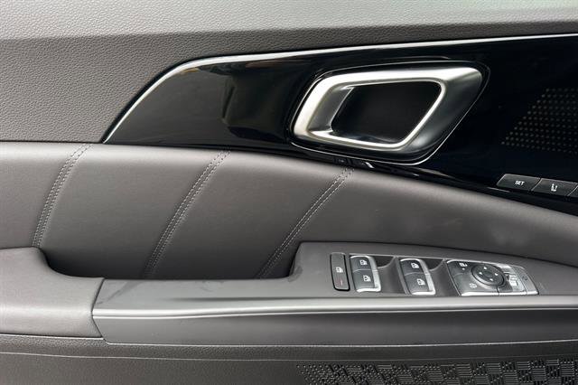 New 2026 Kia Carnival SX Prestige FWD image 11