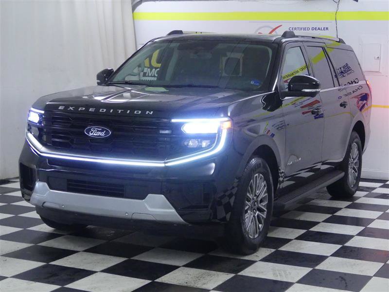 Used 2026 Ford Expedition Max Platinum AWD/4WD image 4