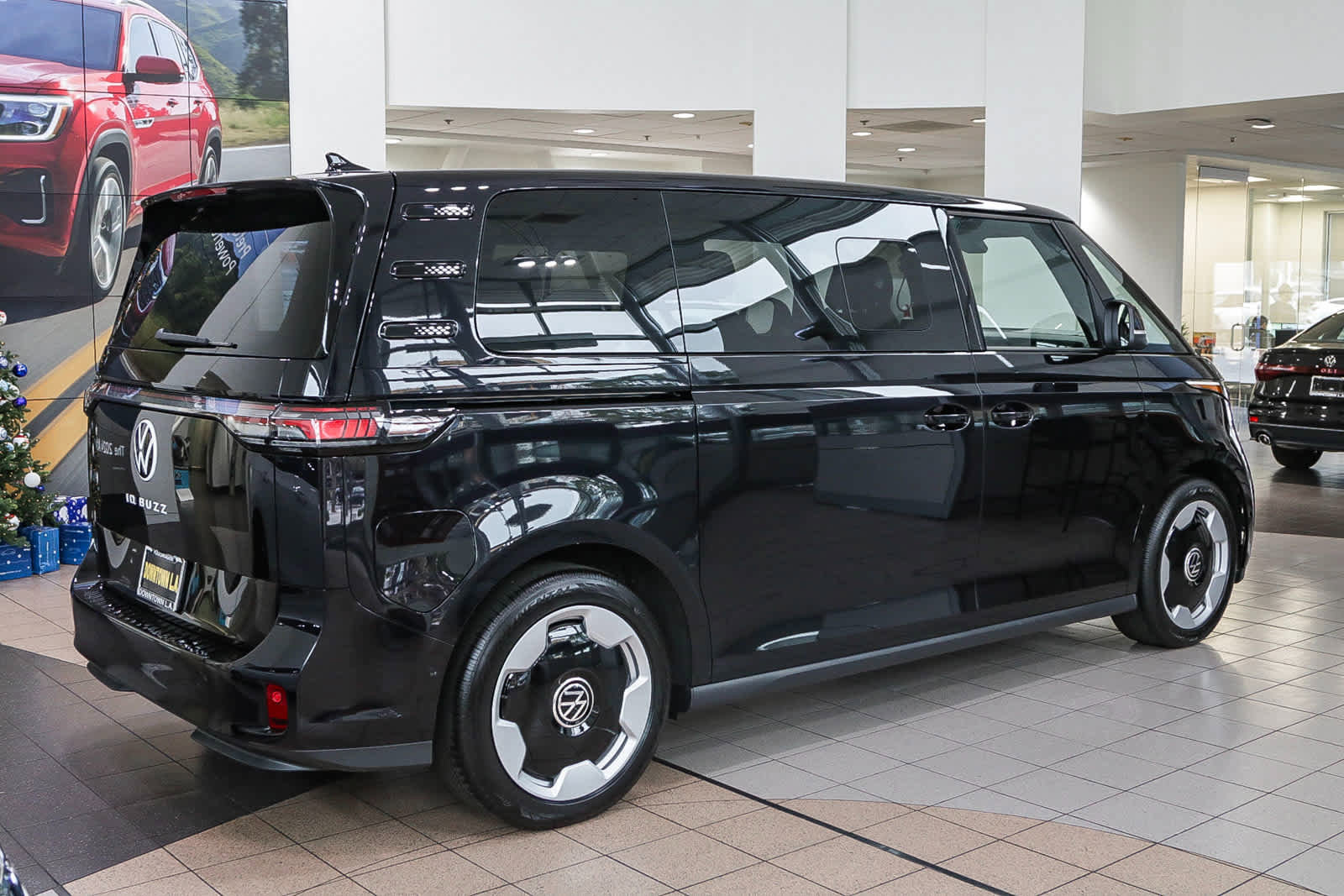 New 2025 Volkswagen ID. Buzz Pro S image 4