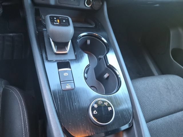 Used 2026 Nissan Rogue SV AWD/4WD image 22