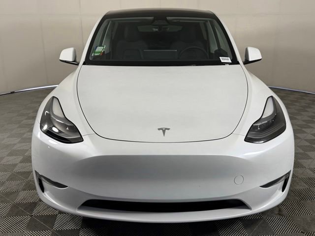 Used 2024 Tesla Model Y Long Range AWD/4WD image 11