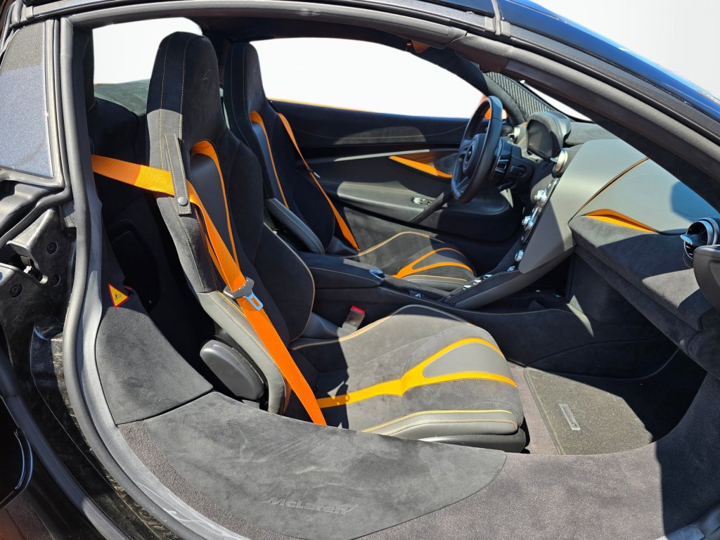 Used 2022 McLaren 720S Performance RWD image 40