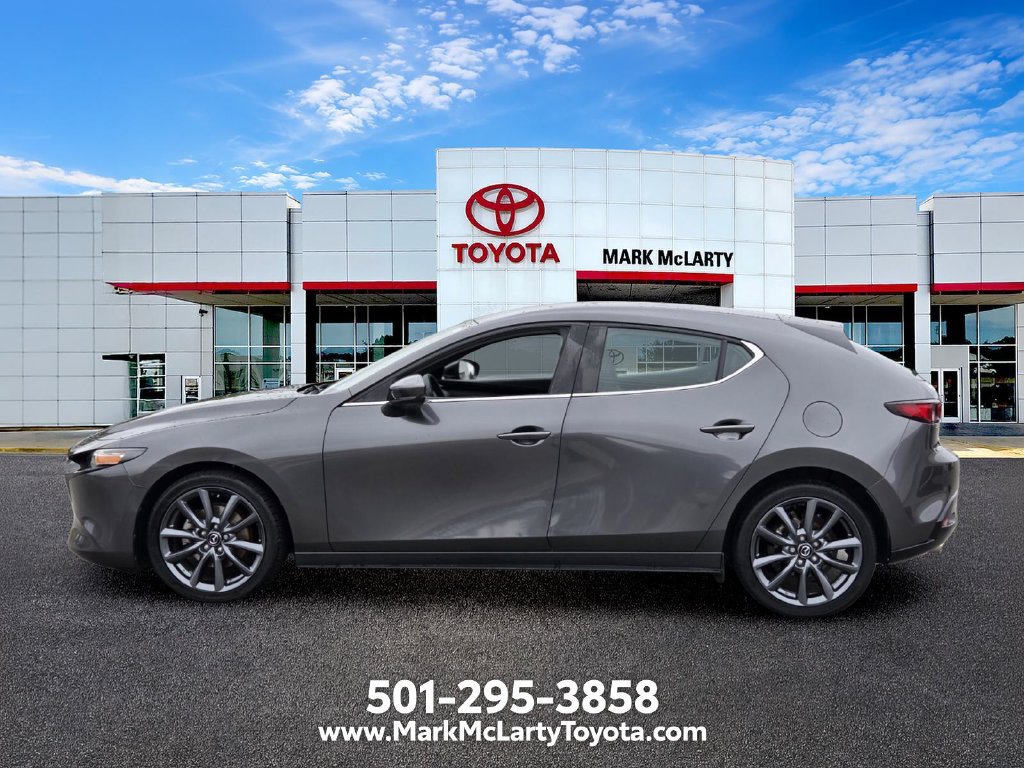 Used 2020 MAZDA MAZDA3 AWD Hatchback w/ Preferred Pkg image 2