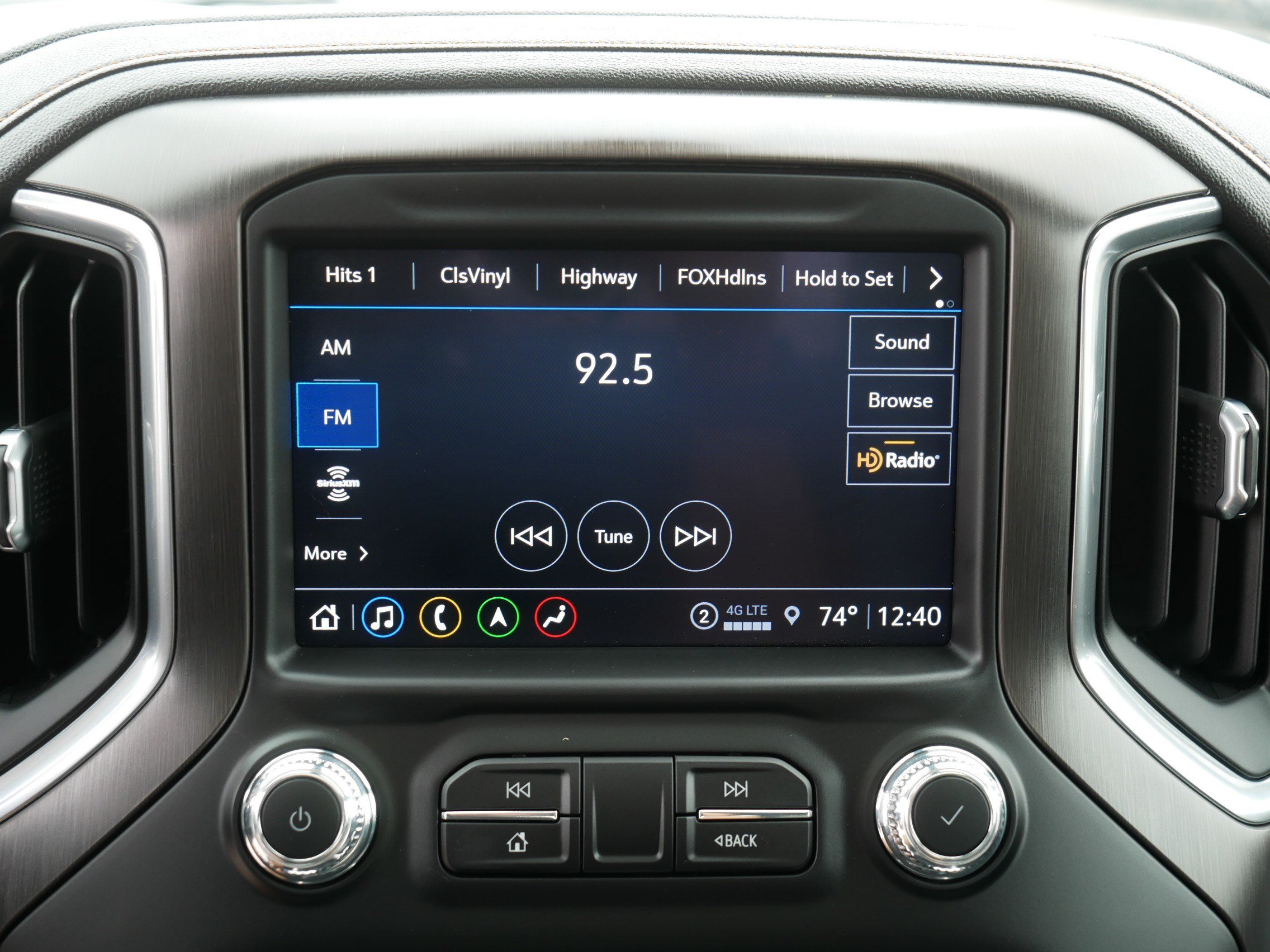 Used 2021 GMC Sierra 1500 AT4 w/ AT4 Value Package AWD/4WD image 22