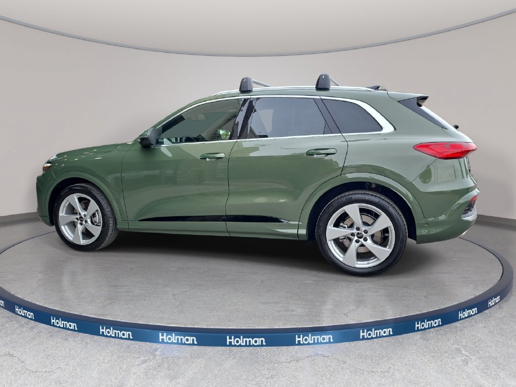 Certified 2025 Audi Q5 Prestige AWD/4WD image 8