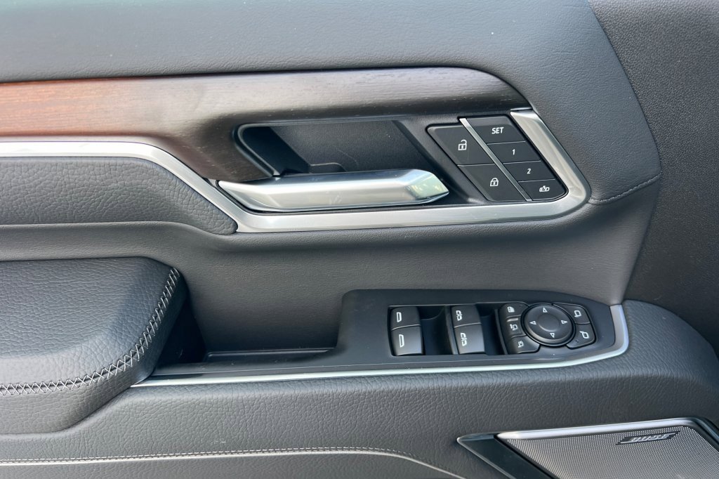 New 2026 GMC Sierra 3500 Denali w/ Denali Reserve Package image 8