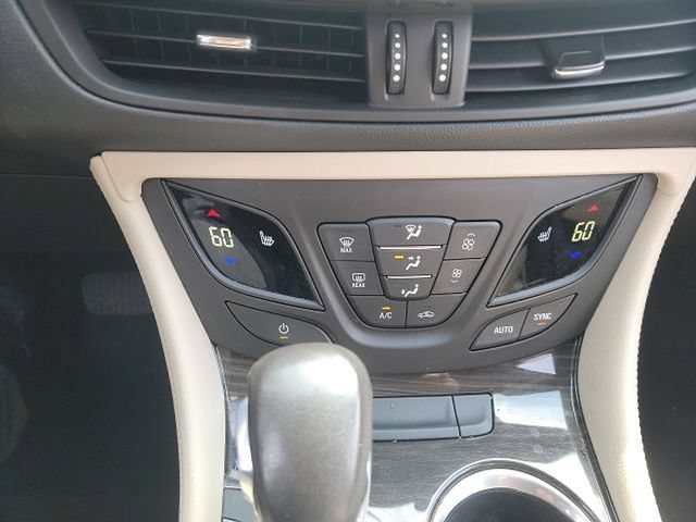 Certified 2020 Buick Envision Essence AWD/4WD image 12