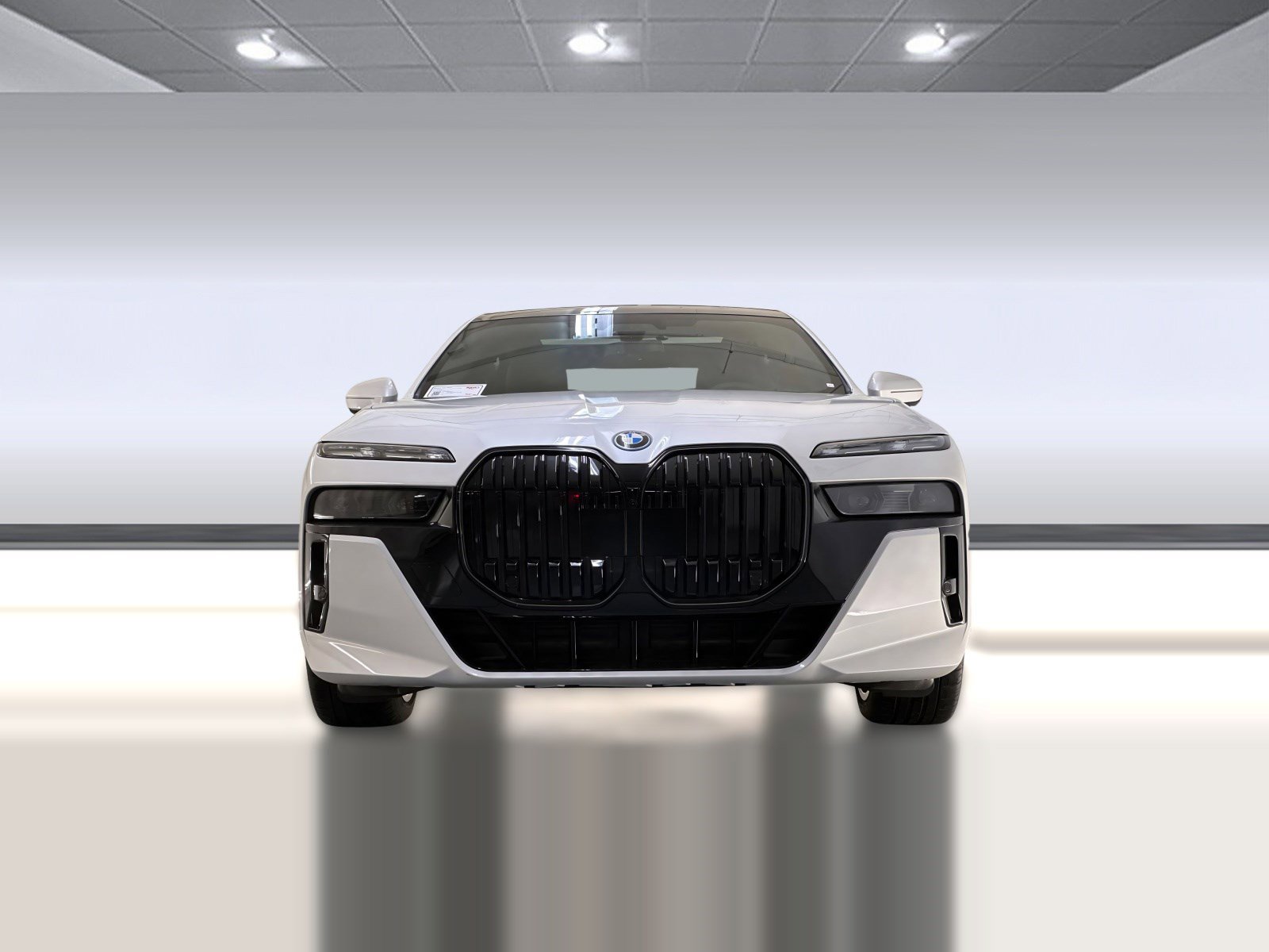 New 2025 BMW i7 xDrive60 w/ Executive Package image 5