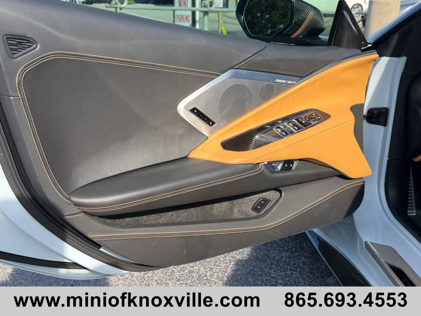 Used 2021 Chevrolet Corvette Stingray Premium Conv w/ Z51 Performance Package RWD image 12