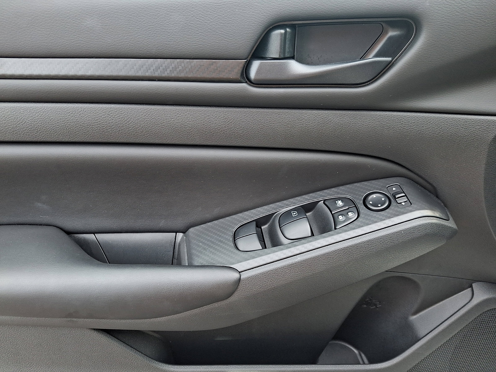 Certified 2024 Nissan Altima 2.5 S image 12