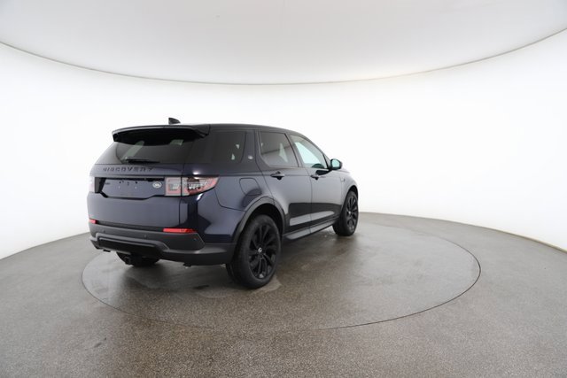 Used 2023 Land Rover Discovery Sport SE image 17
