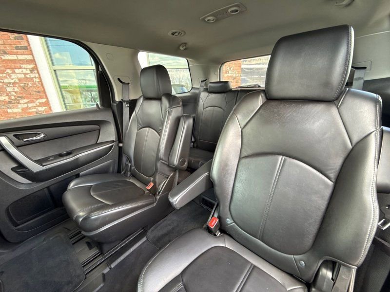Used 2012 GMC Acadia SLT image 15