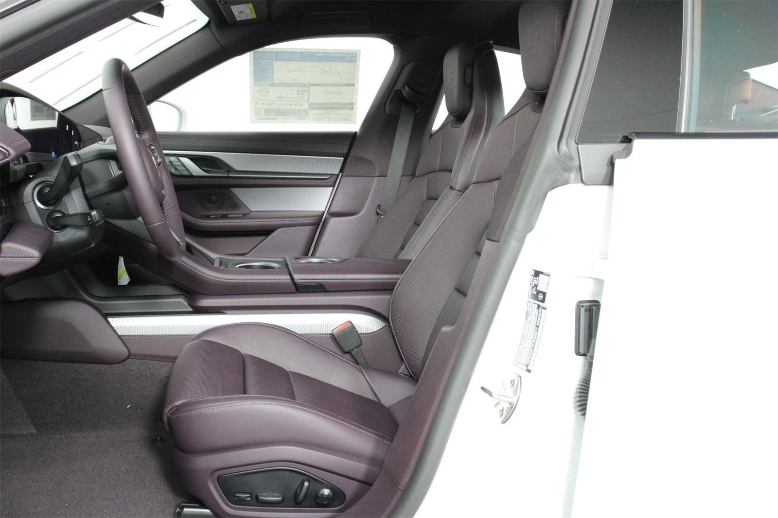 New 2026 Porsche Taycan image 5