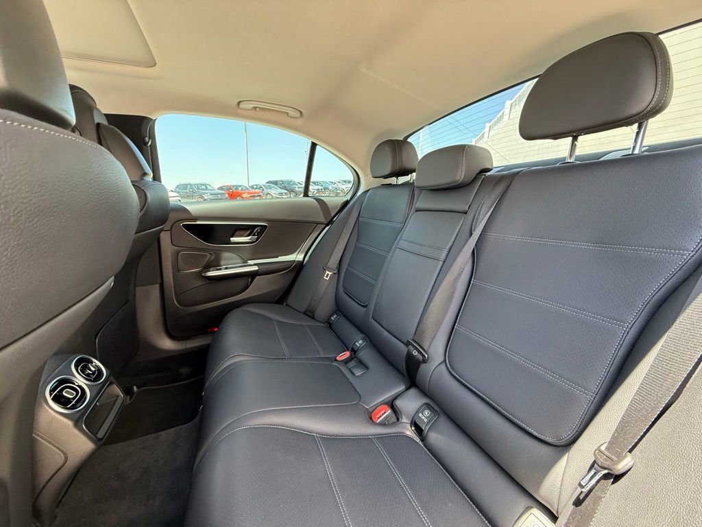 Used 2023 Mercedes-Benz C 300 Sedan image 20