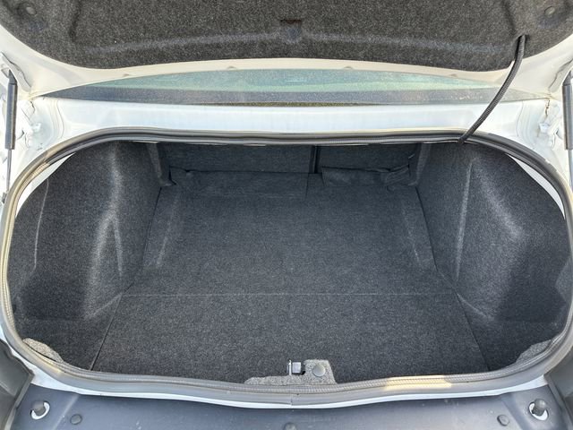 Used 2022 Dodge Challenger R/T w/ Blacktop Package image 26