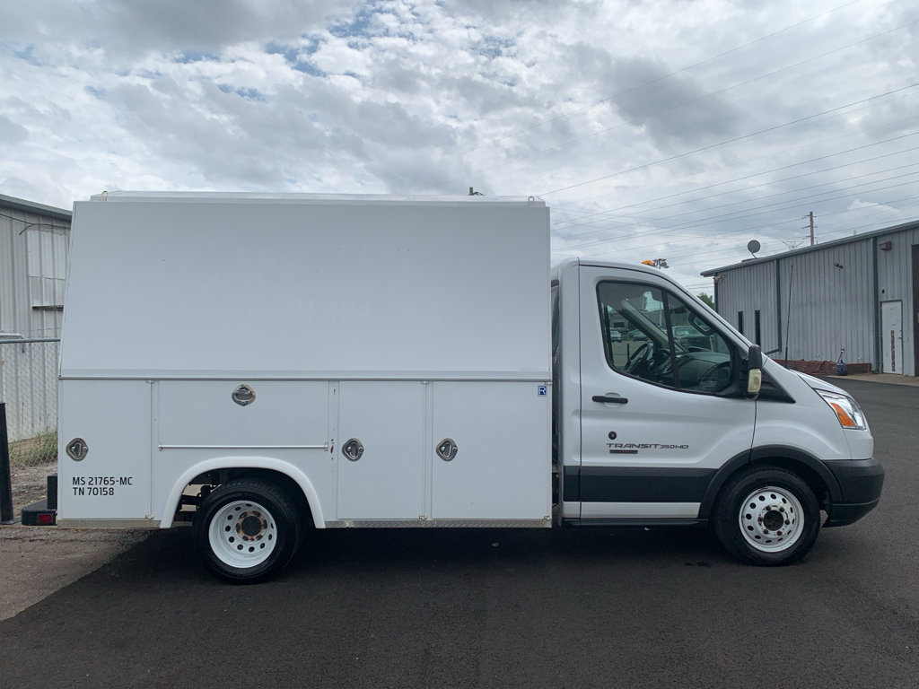 Used 2018 Ford Transit 350 138 DRW w/ Premium Package image 2