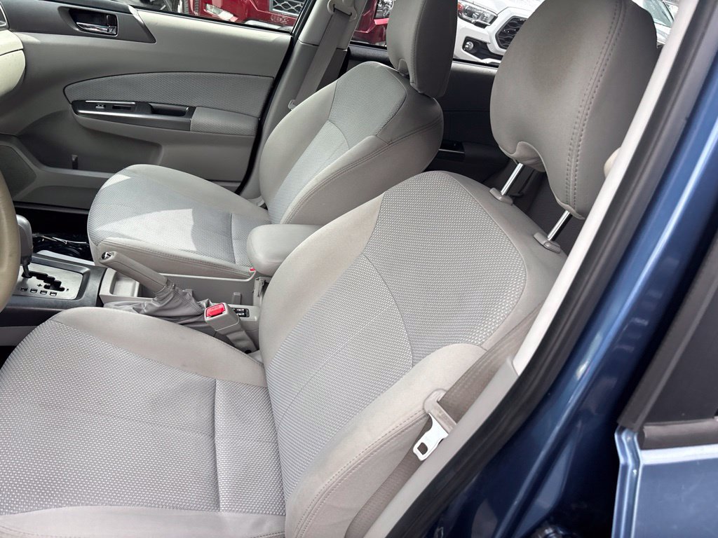 Used 2013 Subaru Forester 2.5X Premium w/ All-Weather Pkg AWD/4WD image 16