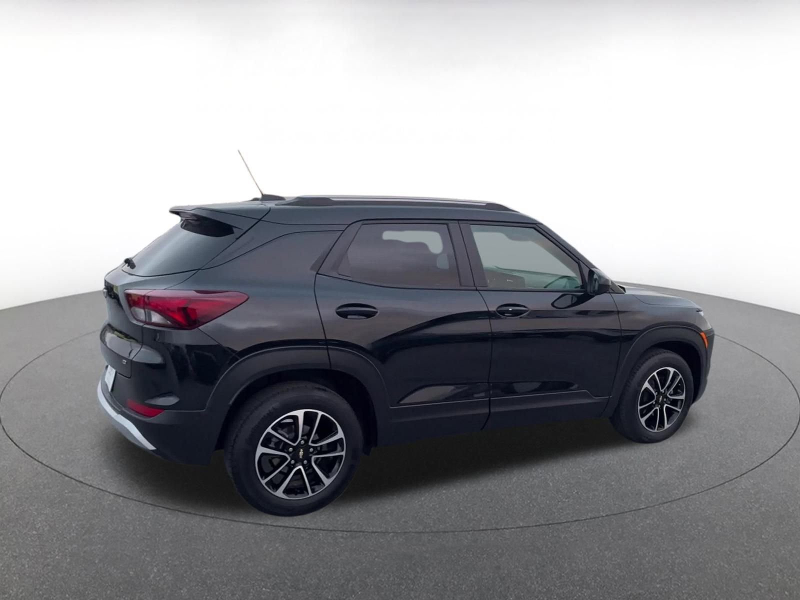 Used 2025 Chevrolet TrailBlazer LT image 15