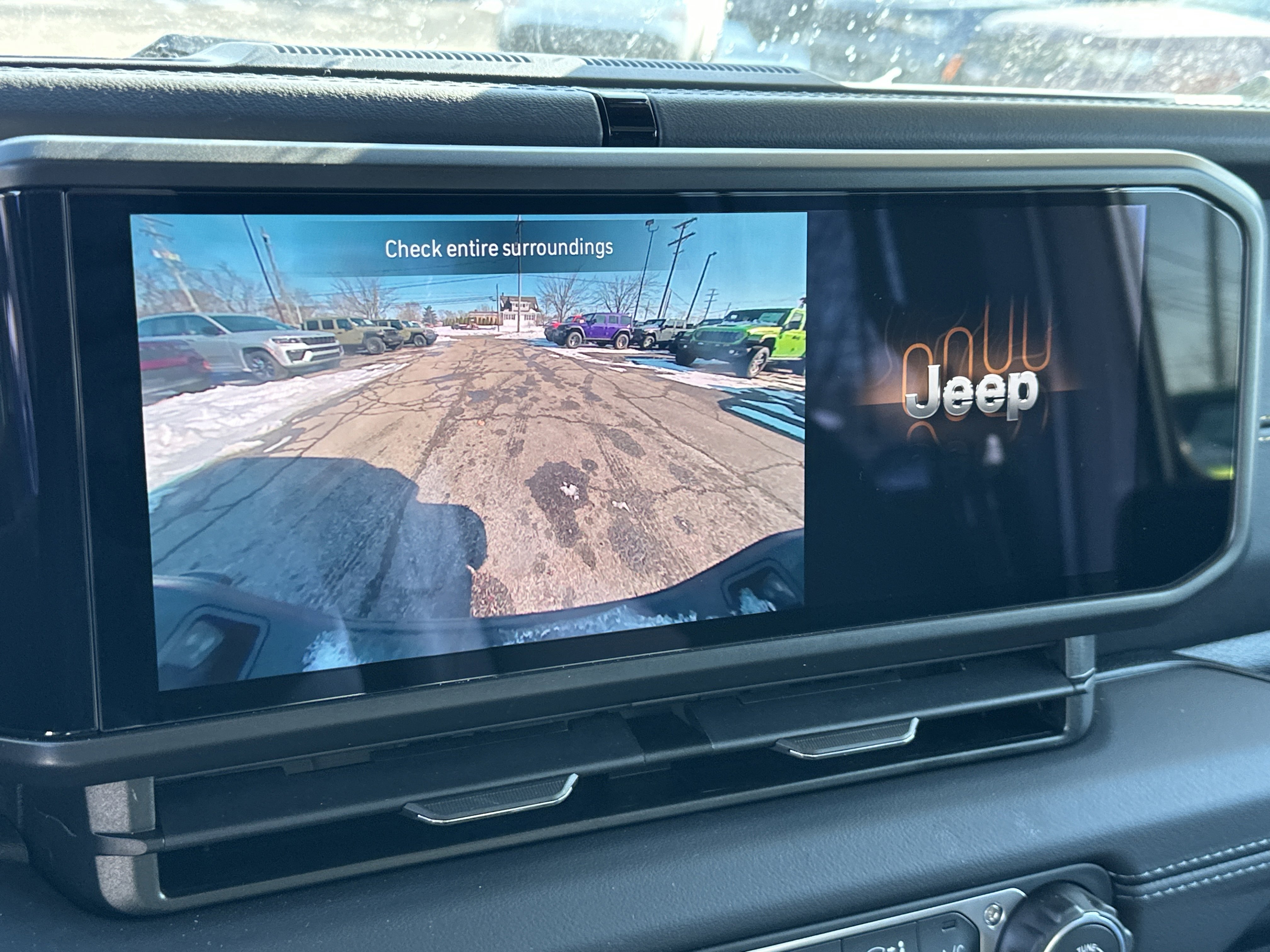 New 2026 Jeep Gladiator Sport image 7