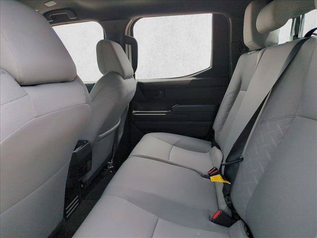 Certified 2024 Toyota Tacoma SR5 AWD/4WD image 18